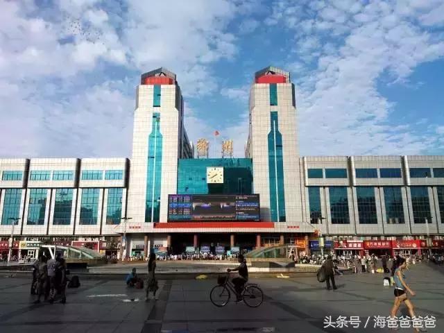 「生活」2018全新郑州通讯录，你想要的公共电话都在这里~