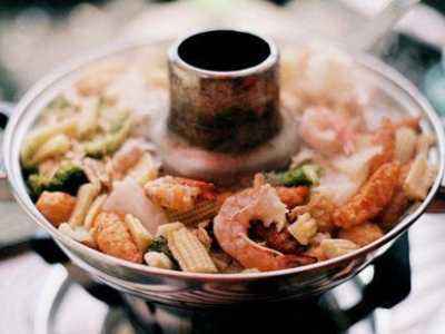 孕妇吃火锅可致胎儿畸形是真的吗？哪些食物有弓形虫？