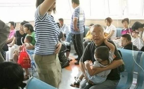 好消息：耳鼻喉医院恢复青少年耳鼻喉特色门诊，本周末，特需专家限时亲诊，把脉青少年耳鼻喉健康！