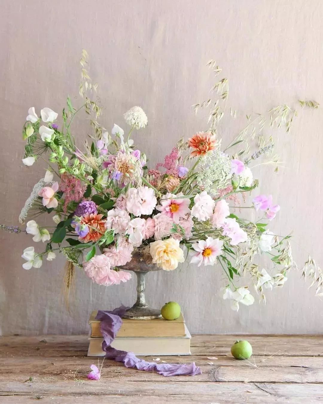 银柳插花颜色搭配教程,插花技巧花艺色彩搭配