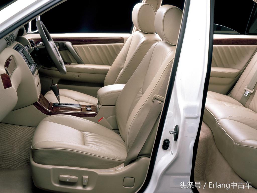 toyotacrown鐨囧啝绗叓浠ｅ灏戦挶,2023娆句赴鐢扮殗鍐燾rown浠锋牸