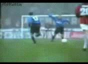 看清楚大罗生涯遭遇的恶劣犯规,罗纳尔多在意甲遭遇的恶意犯规