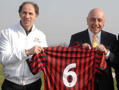 米兰巴雷西球衣,米兰队长巴雷西