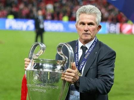 欧冠十大经典视频,欧冠集锦2017巴萨