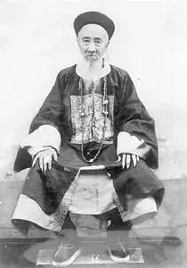 从理性到感性的过渡,从理性到感性再到理性