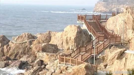 踏浪看海享受阳光沙滩,踏浪大连看海