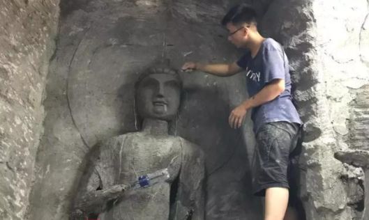 哈利波特要输！河北民间画家花50亿建魔法学校，成奇葩网红