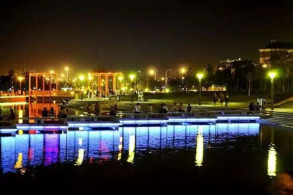 昌吉滨湖河风景区在哪里,昌吉美丽的滨湖河