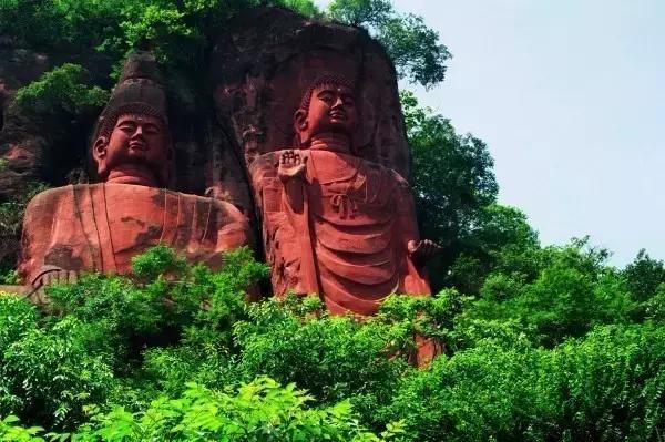 这座低调的宝藏小城去100次都不腻,这个低调的四川小城