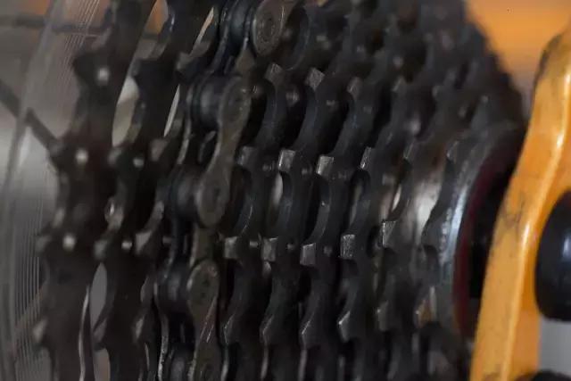 电动自行车常见故障维修视频教程,自行车维修技巧图解