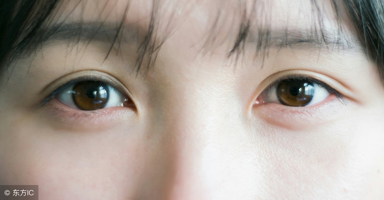 眼珠变猫眼怎么回事,小孩眼珠子棕色怎么回事