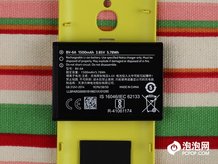 功能机诺基亚测评,全新诺基亚8210灵巧又聪明