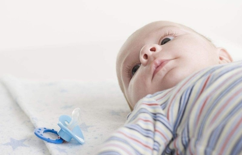 牛顿第二定律的应用——史上最不正经的安抚奶嘴大评测