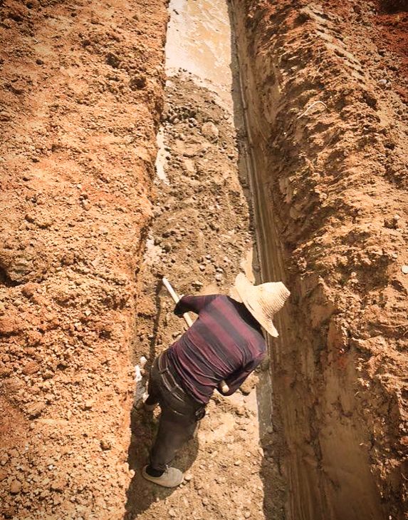 诗和远方还有田野和家乡,诗和远方也有人间日常