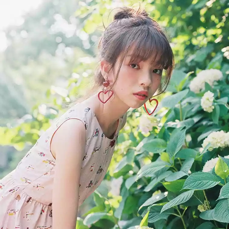 鎶硅尪鑼跺コ,鎶硅尪濂冲鏈嶉グ