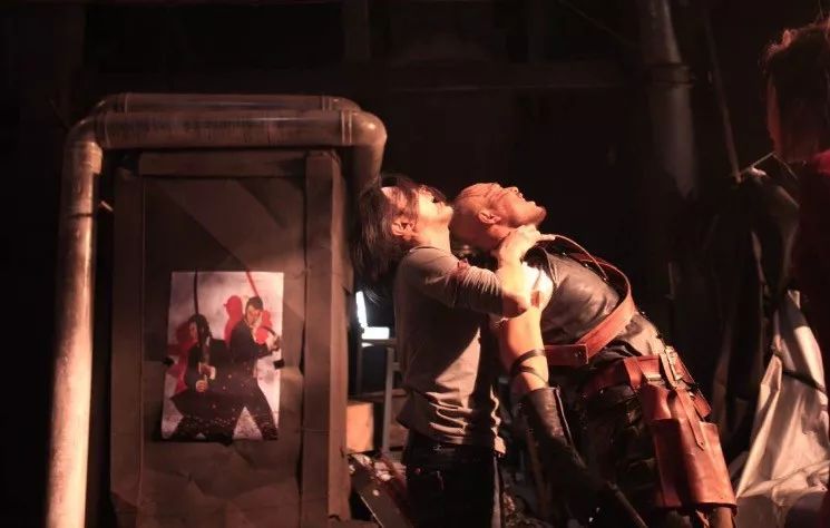 关于吸血鬼的最强科普,这篇文章+这部电影就够了!