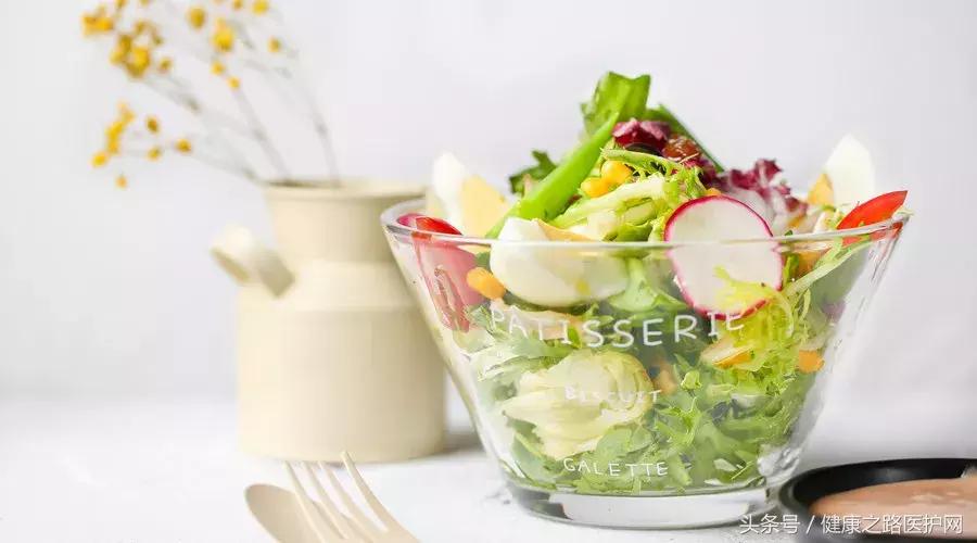 滋阴降火煲养生汤,降火的养生粥养生汤