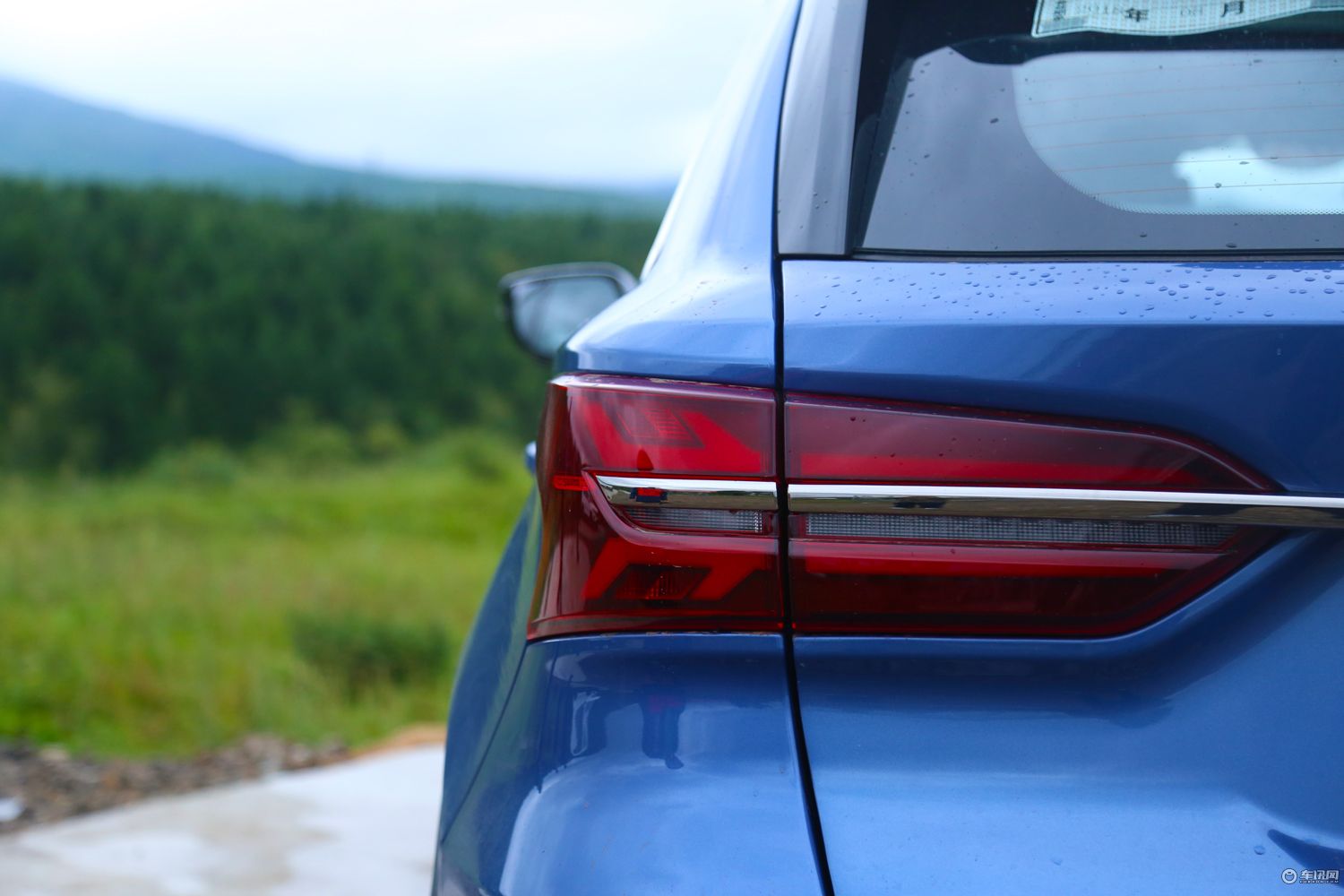 斯威g012021款试驾视频,斯威g01试驾小视频