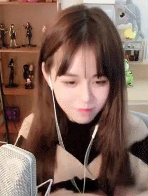 斗鱼年度十大巅峰主播凉了几个,斗鱼年度十大巅峰主播是啥