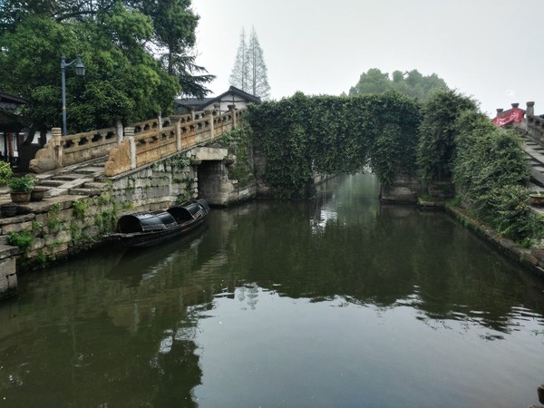 绍兴湖面上的桥,绍兴越城的桥