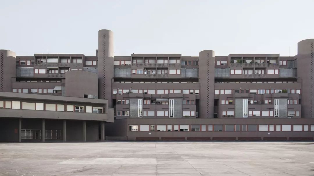 解压！美哭的对称建筑，瞬间治愈强迫症患者