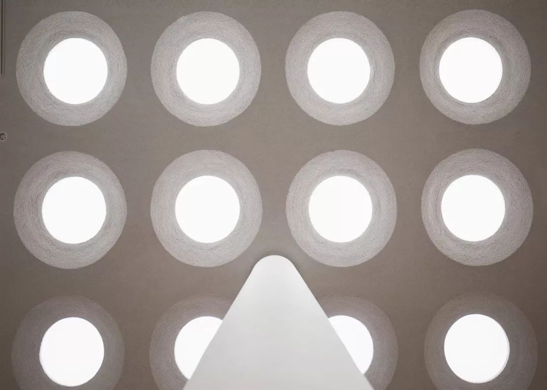 解压！美哭的对称建筑，瞬间治愈强迫症患者