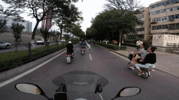 摩托骑行安全指南,城市骑行摩托车十大注意事项