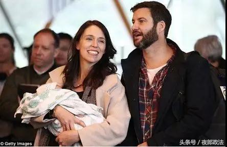 从警39年的老警察,八旬老人落水民警一路狂奔成功