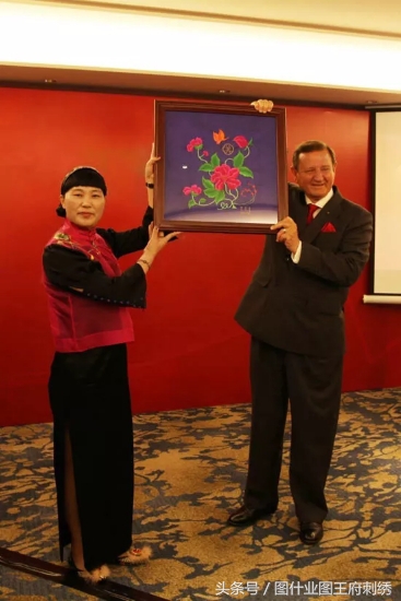 兴安盟科右中旗，有着这样一群人，凭着技艺足不出户就把钱挣！