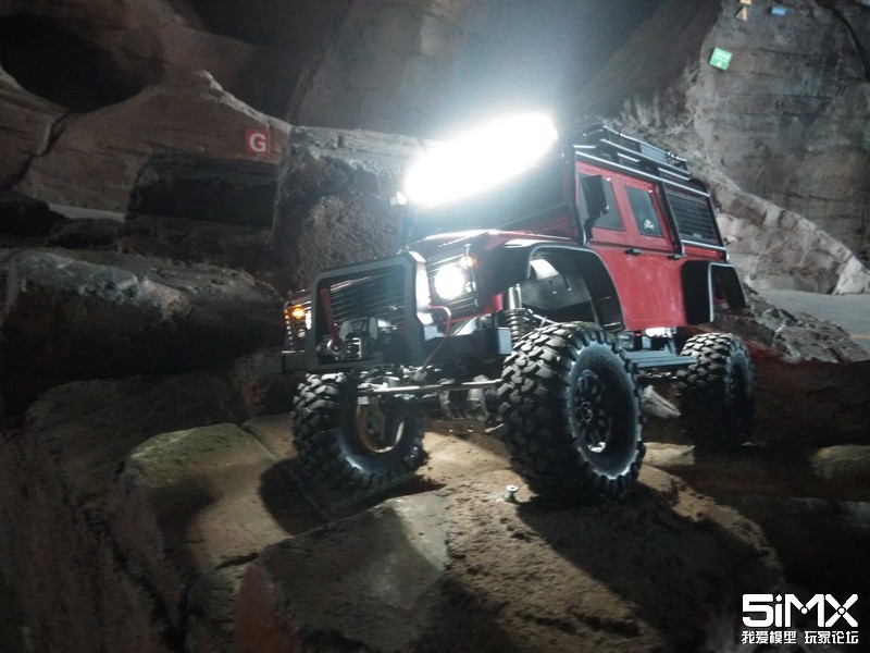 traxxastrx-4战术版迷彩,traxxastrx-4烈马开箱