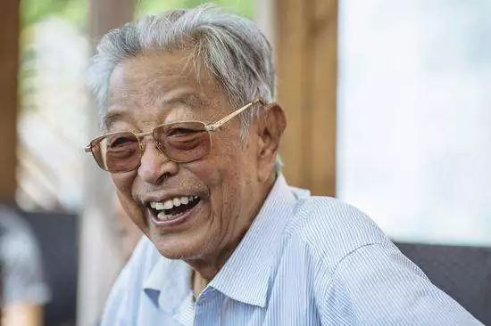 思想犹如哲学家,思想深如哲学家