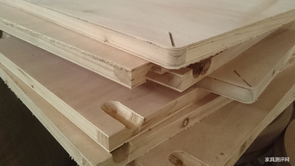 实木家具贴皮与不贴皮的区别,买实木家具上当受骗怎么办