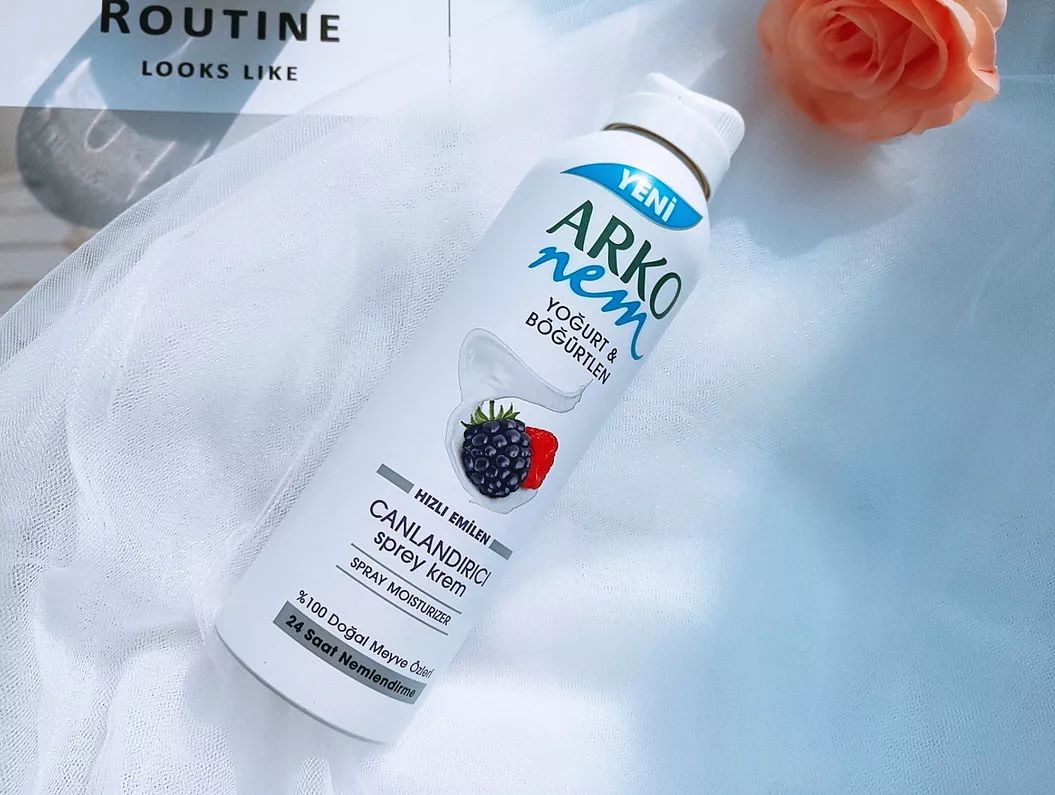 吸收快补水喷雾,夏天清爽型身体乳持久留香72小时