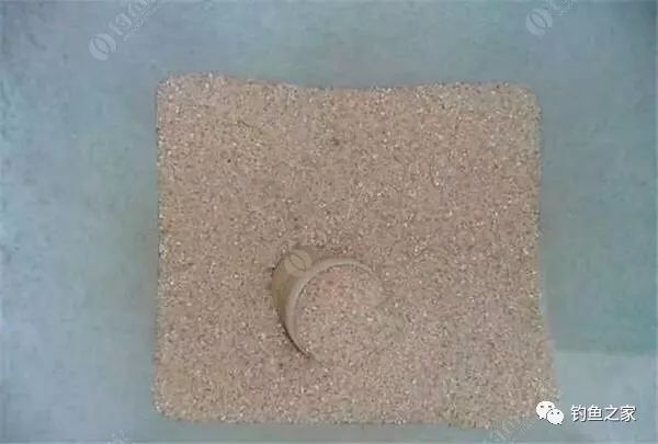 如何自制鲫鱼窝料,最简单鲫鱼窝料的自制配方