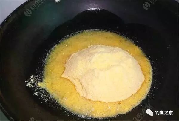 如何自制鲫鱼窝料,最简单鲫鱼窝料的自制配方