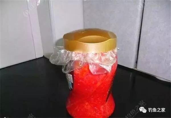 如何自制鲫鱼窝料,最简单鲫鱼窝料的自制配方