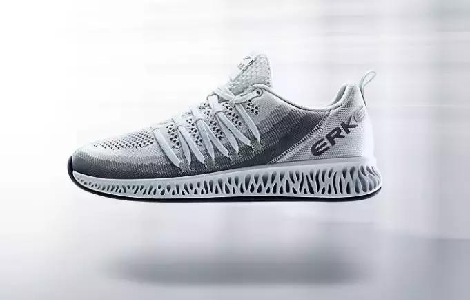 李宁安踏怎么火起来的,李宁火起来的原因