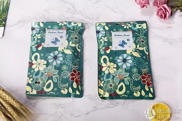 这是一篇正经的推荐：试穿*袜丝**我们是认真的