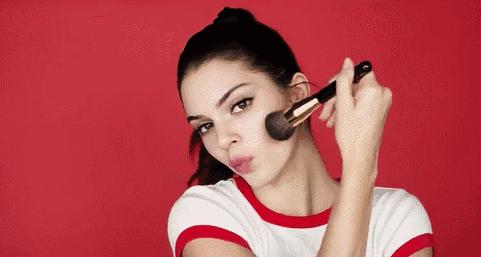 鎵嬭杩欐牱鏀剁撼鍛婂埆涔变竷鍏碂,鐩樼偣閭ｄ簺绁炲鐨勫皬鐗╀欢