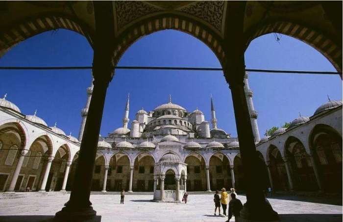 里拉大跌土耳其购物,里拉暴跌
