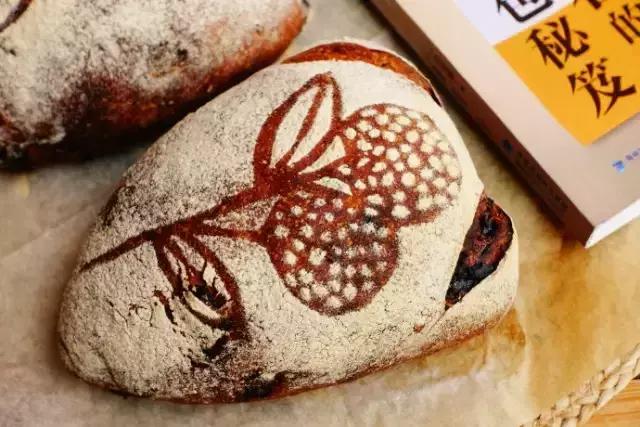 面包网红爆款,网红玫瑰面包