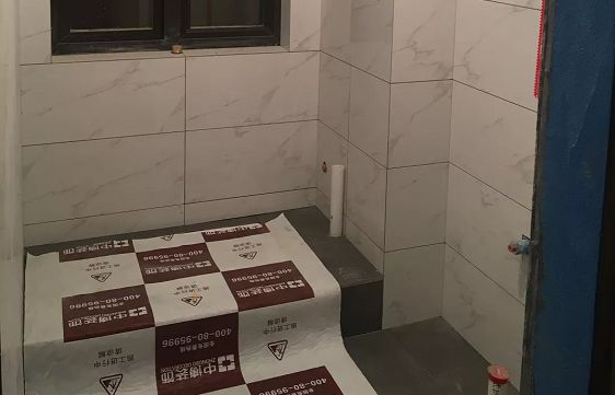 为什么厕所蹲坑有个台阶,卫生间蹲坑增加台阶好吗