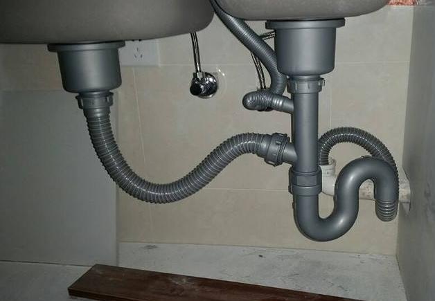 水槽的挑选注意哪些方面,水槽选择利弊有哪些问题