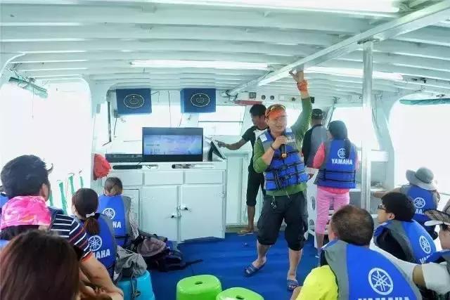 438元住*海湾红**海边酒店!豪享海鲜大餐、快艇出海、撒网打鱼等等