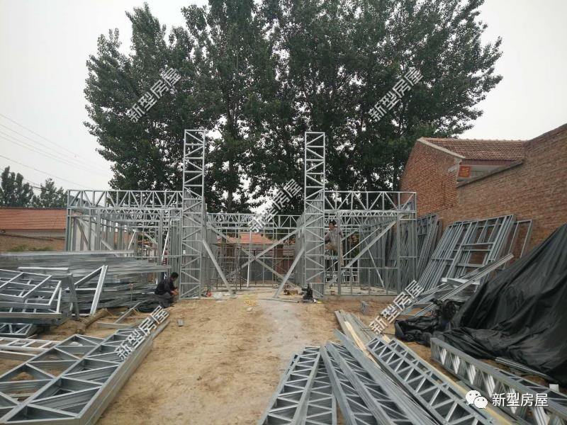 农村建180平的轻钢别墅需多少钱,农村建房怎么建结实牢固