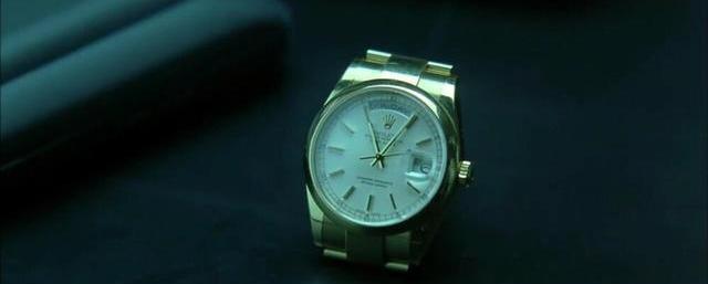 金表戴着会有磨损吗,为什么有的戴金越戴越暗