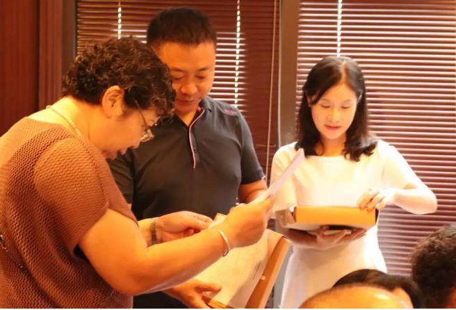 展示真实抵押物,这家互联网金融公司“真金不怕火烧”