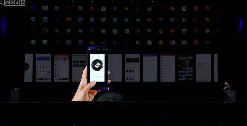 罗永浩的上帝视角,罗永浩上帝视角