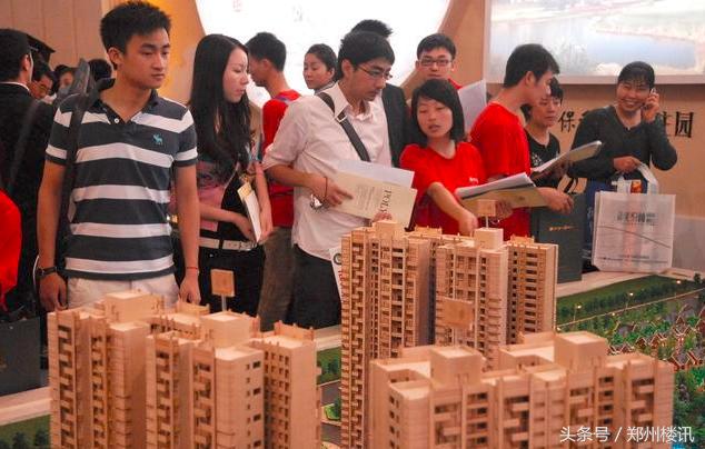 售楼部抢房火爆结果没有几个人住,售楼部疯狂抢房
