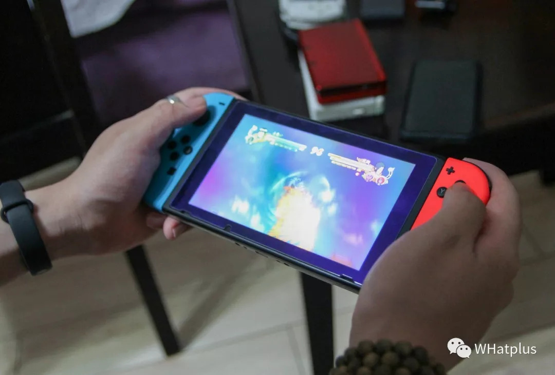 武汉电玩老杆的秘密基地，藏着限量版任天堂